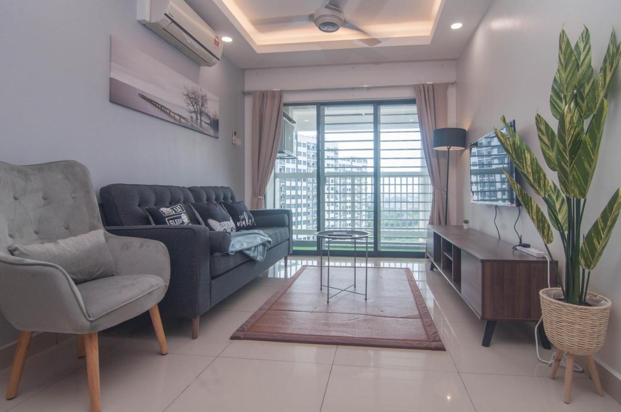 Alam Sanjung Seksyen 22 @ Shah Alam By Idealhub المظهر الخارجي الصورة